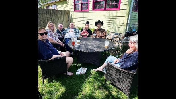 Simple pleasures, and relaxing moments shared with friends and family at ginny’s coffee shop.