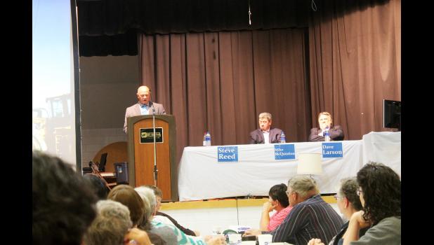 Main speakers concerning West Central Electric Cooperative’s last business year were Steve Reed, Mike McQuistion an Dave Larson. Reed plans to retire next year, after 41 years of service. Del Bartels