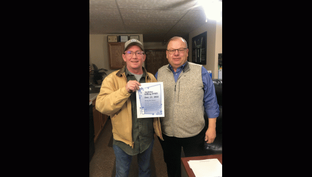 During the three week Holiday Gifting Spree sponsored by the Philip Chamber of Commerce and local businesses, three businesses were picked each week and a customer in that business was given Mystery Cash for “Shopping in Philip.” Rick Thorson was a lucky winner of Gifting Spree Cash as he was caught doing business at Don Haynes’ Modern Woodman Insurance office this past week. Courtesy Photo